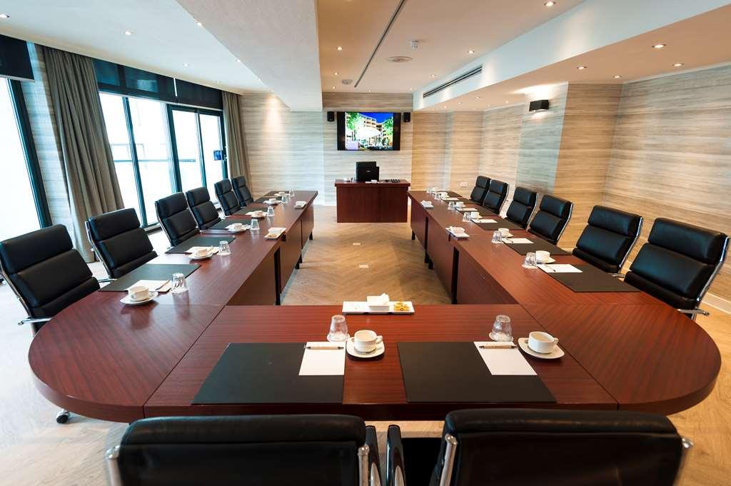 Van Der Valk Theaterhotel Almelo Facilities photo
